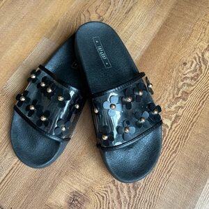 Joy & Roy Brand new slippers size 38